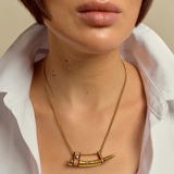 Collar Colmillo Cuero